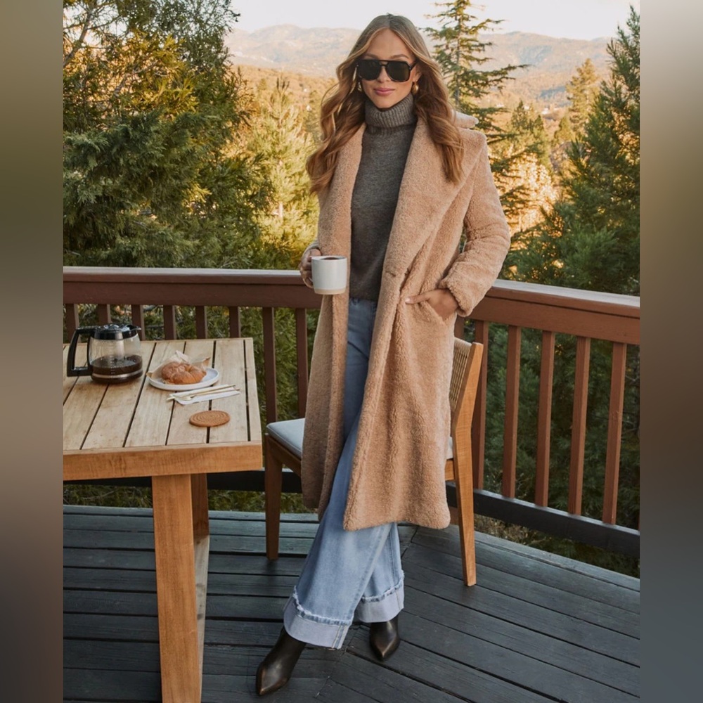Yulissa Pocketed Teddy Coat